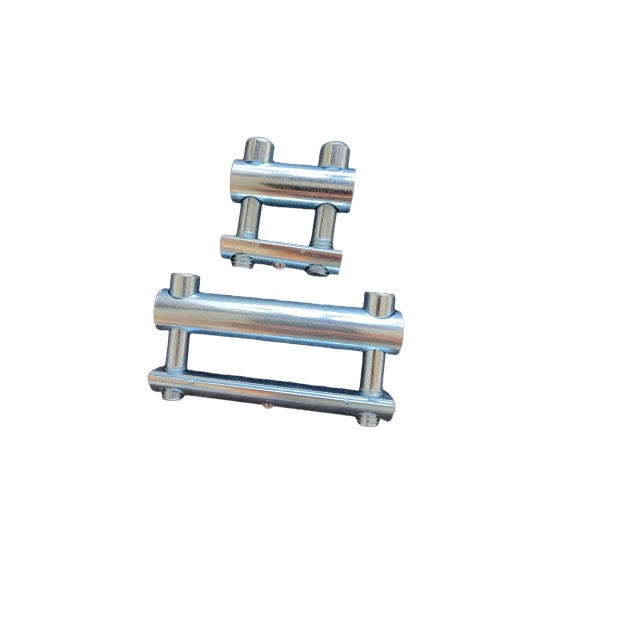 Charnière en profilé d'aluminium